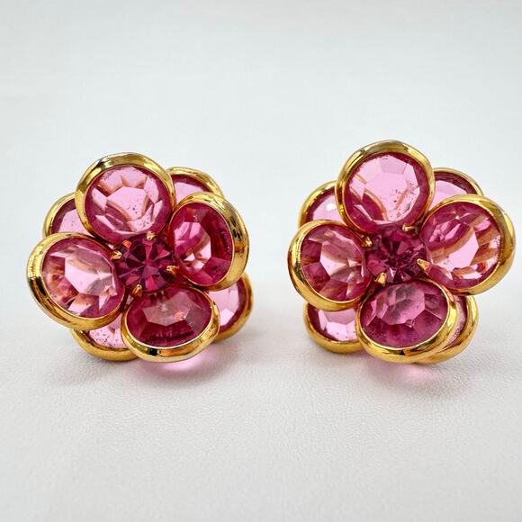 Vintage Pink Austrian Crystal Cluster Flower Stud Earrings Sparkling Gold Tone - Picture 1 of 12